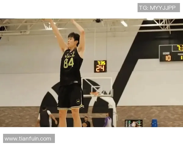 中国与美国篮球对决精彩回顾CCTV5全程直播盛况再现